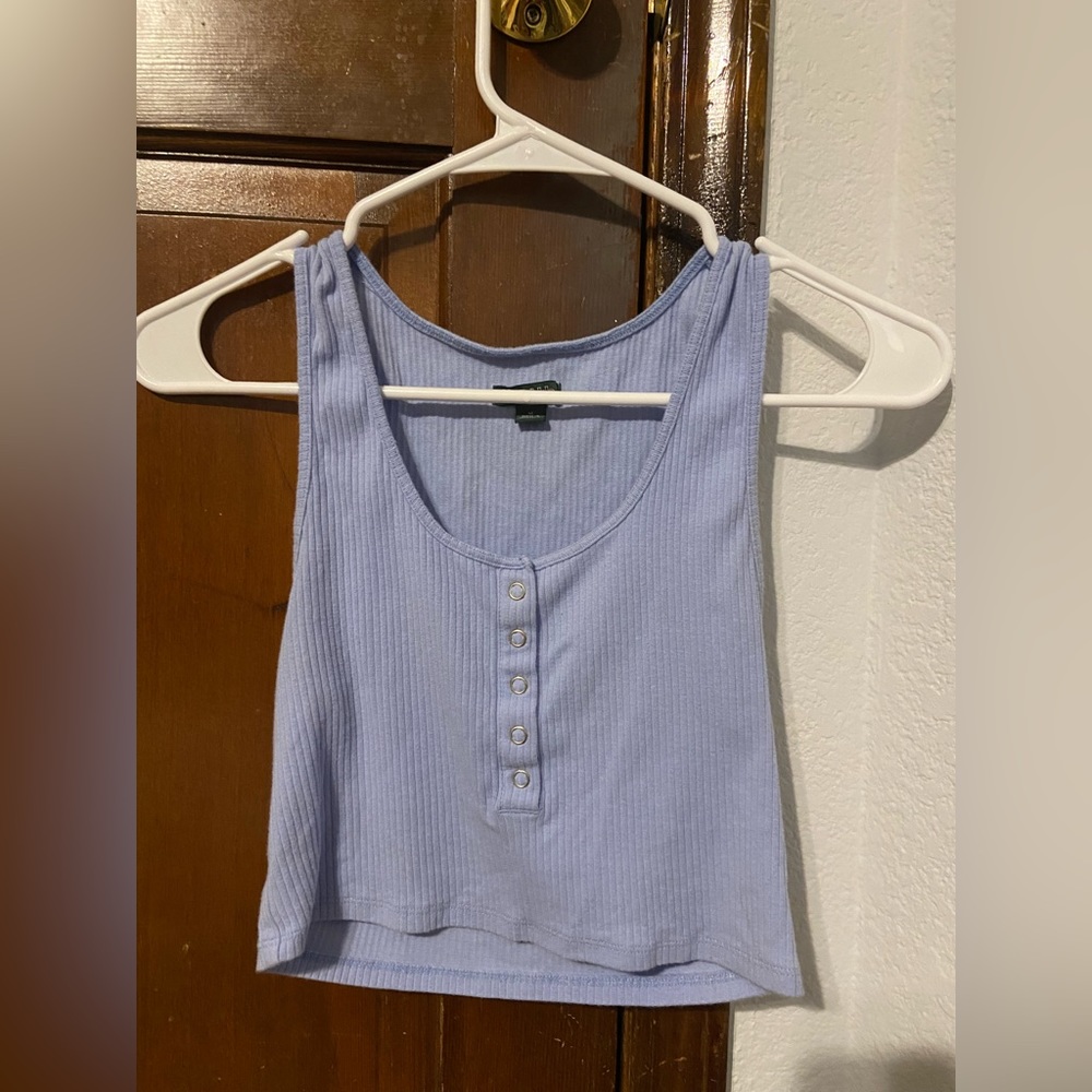 blue tank top